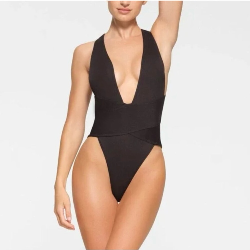 #230 Skims Recycled Swim Cut Out Plunge Monokini